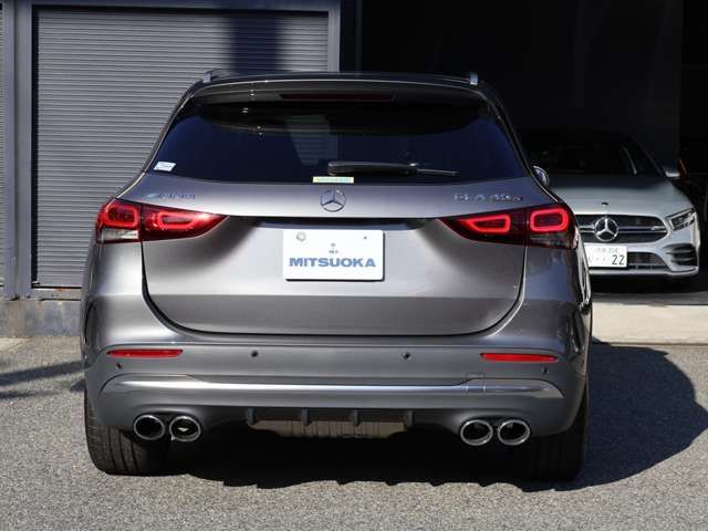 MERCEDES AMG GLA class
