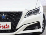 CROWN sedan hybrid