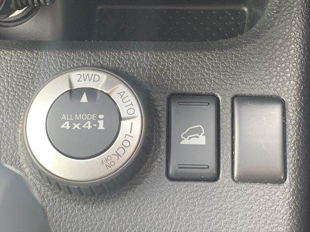 X-TRAIL 4WD