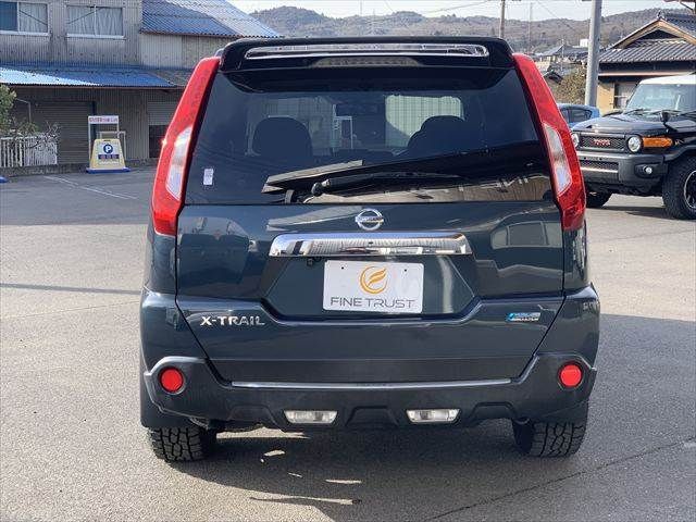 X-TRAIL 4WD