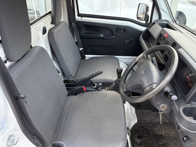 SAMBAR truck 4WD
