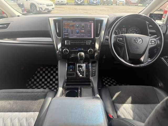 VELLFIRE  HYBRID 4WD