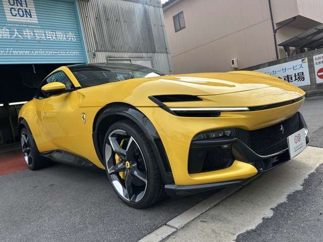 FERRARI Purosangue
