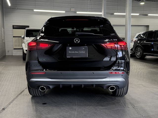 MERCEDES AMG GLA class