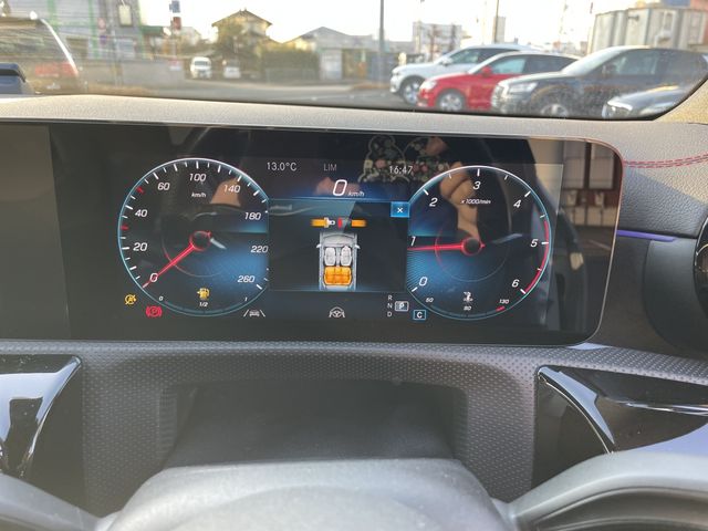 MERCEDES BENZ CLA class