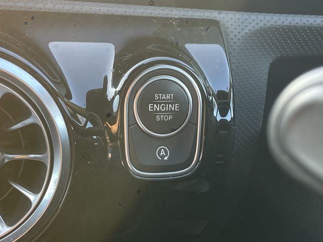 MERCEDES BENZ CLA class