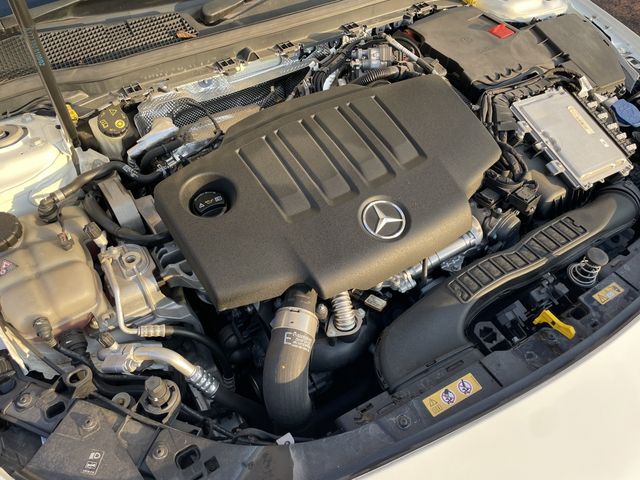 MERCEDES BENZ CLA class