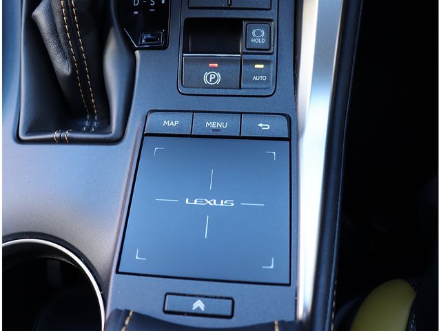 LEXUS NX300h