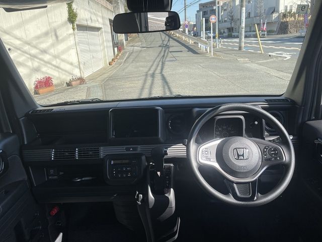 N-VAN