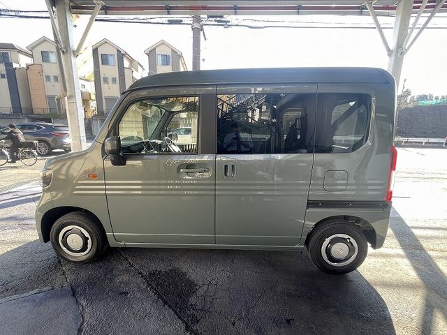N-VAN