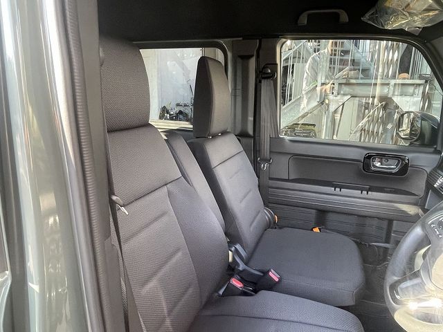 N-VAN