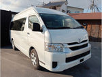 HIACE COMMUTER
