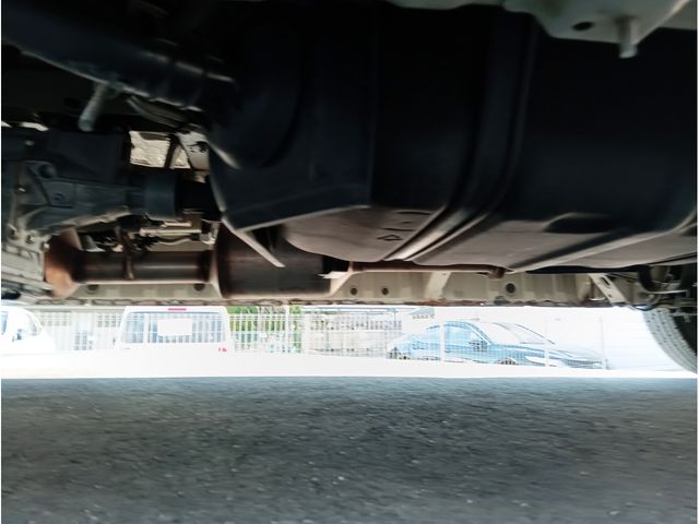 HIACE COMMUTER