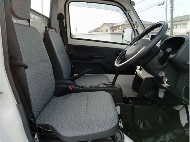 CLIPPER truck 4WD