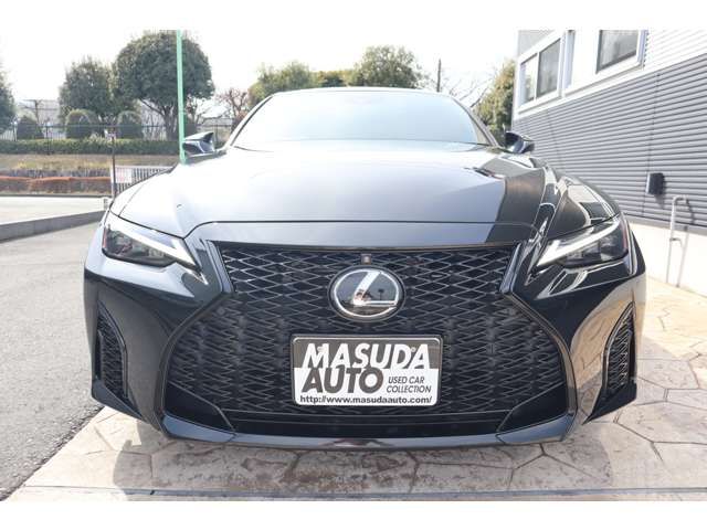 LEXUS IS300h