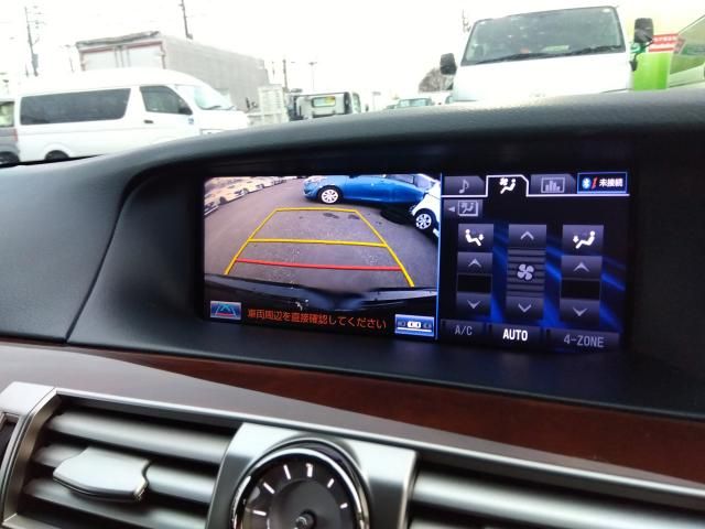 LEXUS LS600hL