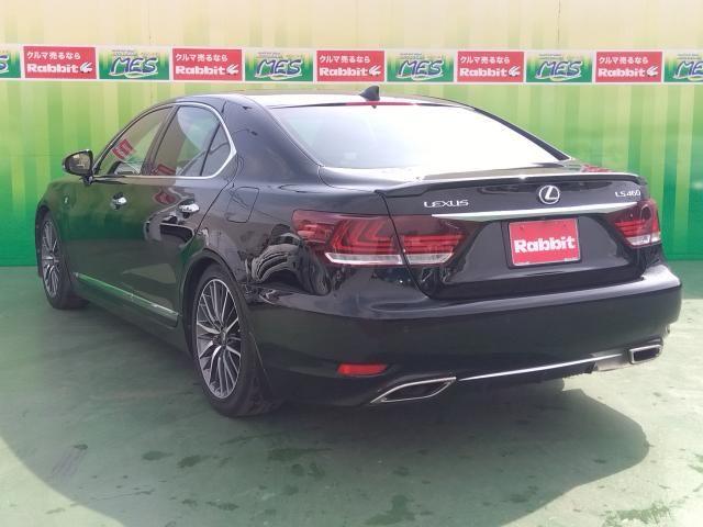LEXUS LS460