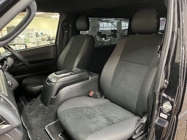 HIACE van 2WD