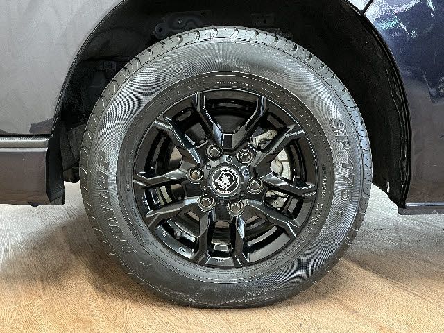 HIACE van 2WD