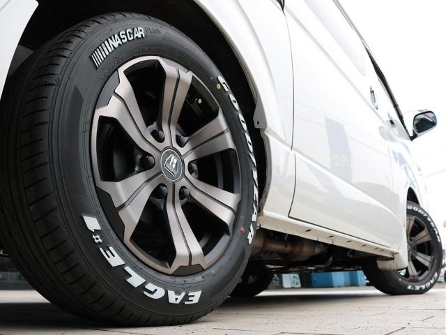 HIACE van 2WD