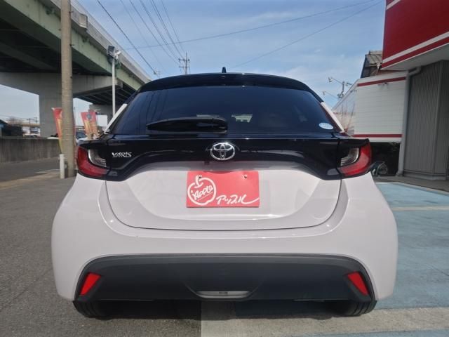 YARIS