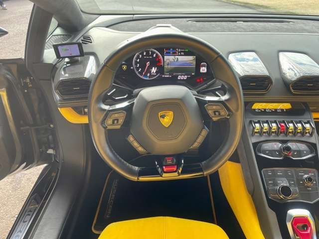 LAMBORGHINI HURACAN Spider