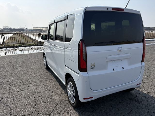 N BOX 4WD