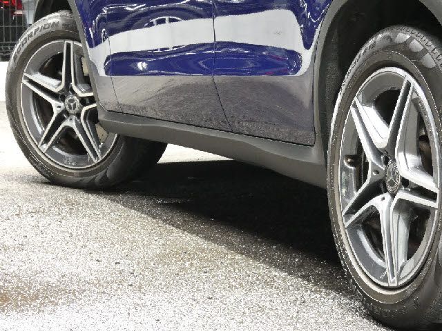 MERCEDES BENZ GLC class