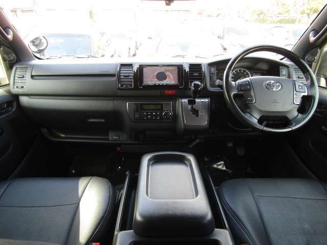 HIACE van 2WD