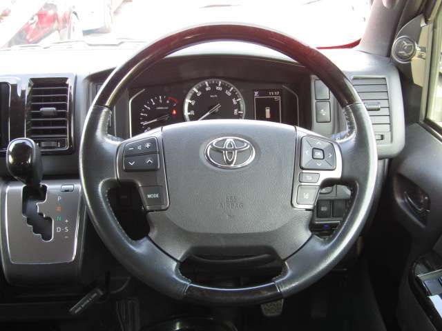 HIACE van 2WD