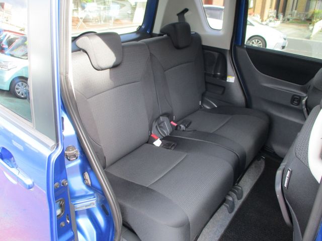 DELICA D:2 2WD