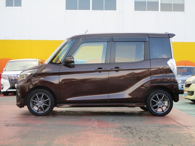 eK SPACE custom 4WD