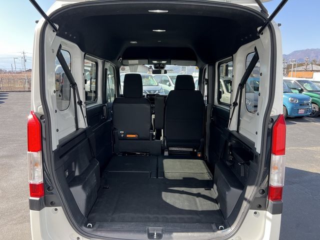 N-VAN