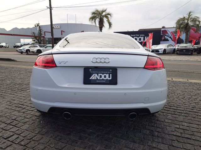 AUDI TT coupe