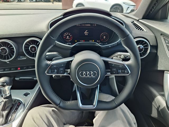 AUDI TT coupe