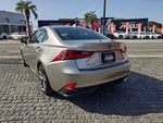 LEXUS IS300h