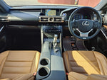 LEXUS IS300h