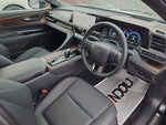 CROWN sedan hybrid