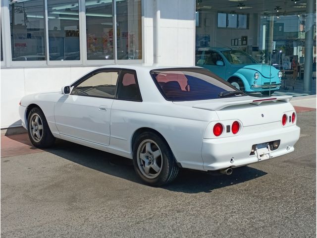 SKYLINE