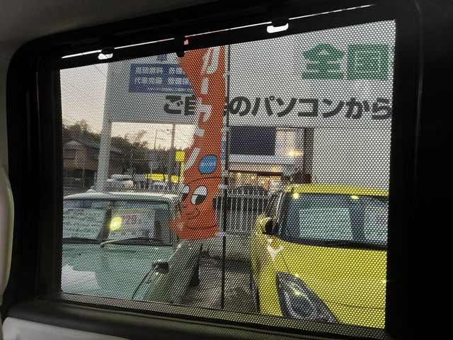 N BOX