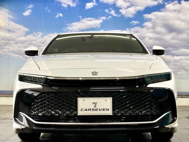 CROWN CROSSOVER
