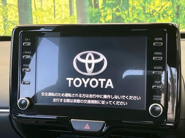 YARIS CROSS HYBRID