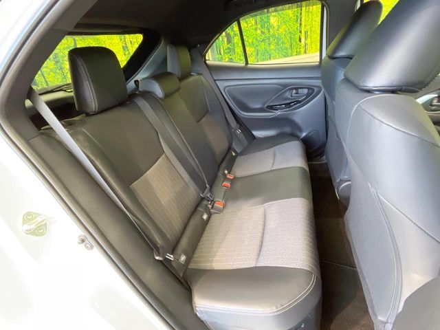 YARIS CROSS HYBRID