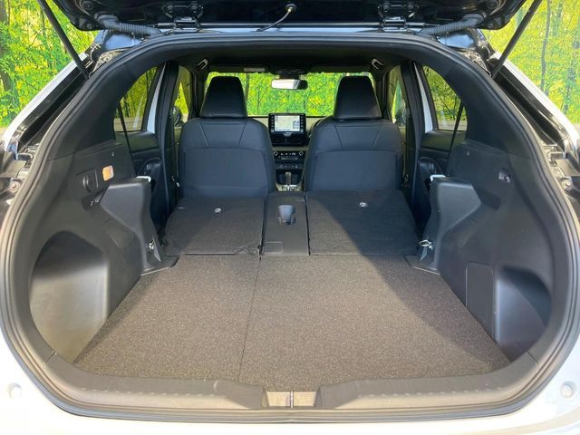 YARIS CROSS HYBRID