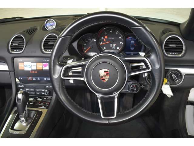 PORSCHE 718BOXSTER