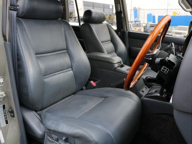 LANDCRUISER wagon