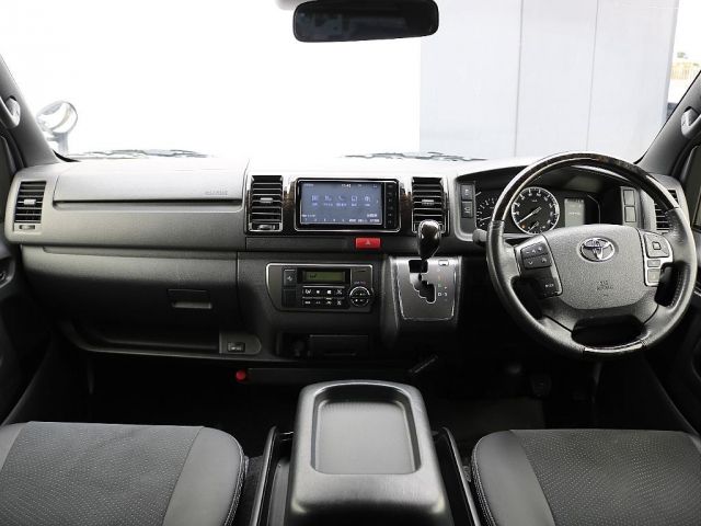 HIACE van 2WD