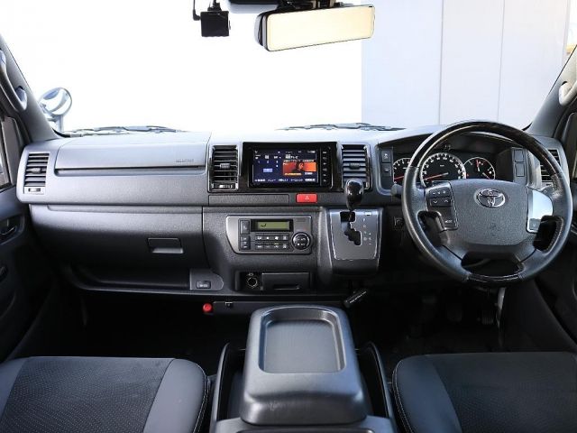 HIACE van 2WD