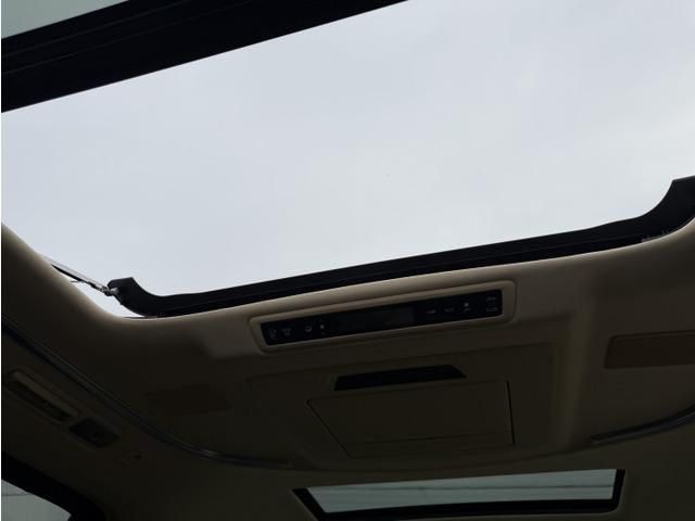 VELLFIRE HYBRID 4WD