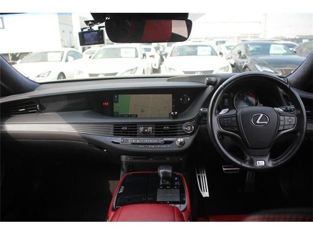 LEXUS LS500